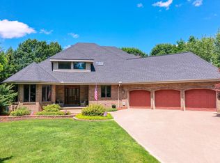 13397 Hibner Rd, Hartland, MI 48353