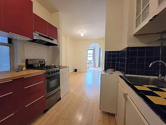 Rented by Douglas Elliman | media 11