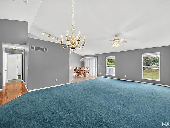 5th image of 114 Pine Trail Dr Unit 8