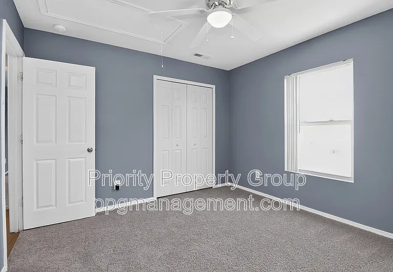 8913 Chalkstone Rd — Photo 24