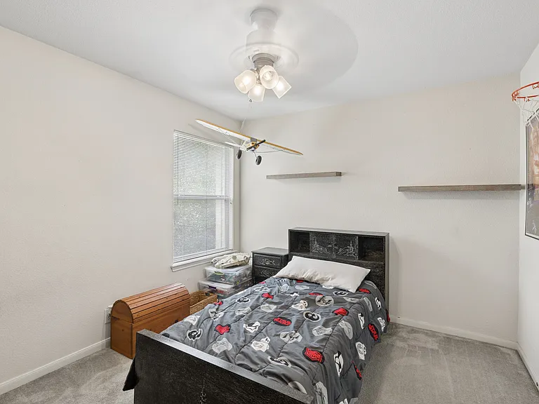 1810 Flintbed — Photo 12