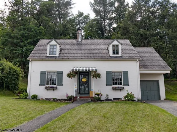 307 Ryder Ave, Clarksburg, WV 26301