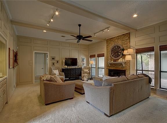 5th image of 1629 Silverleaf Dr