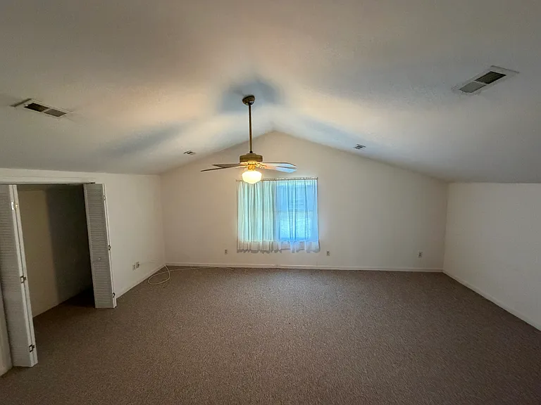 11133 Cedar Ln — Photo 17