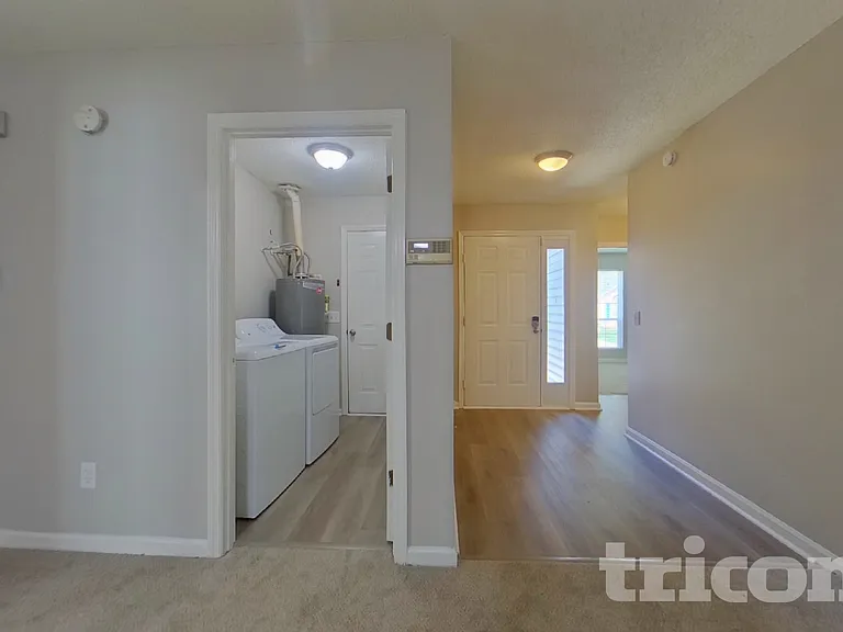 3495 Baroney Ln SW — Photo 4