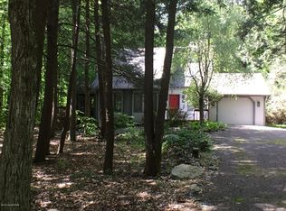 1360 Pine Cone Rd, Pocono Pines, PA 18350