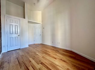 316 W 51st St #5, New York, NY 10019