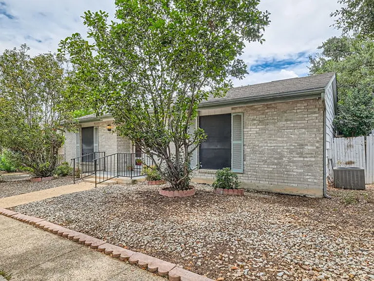 6422 Honey Hl — Photo 3
