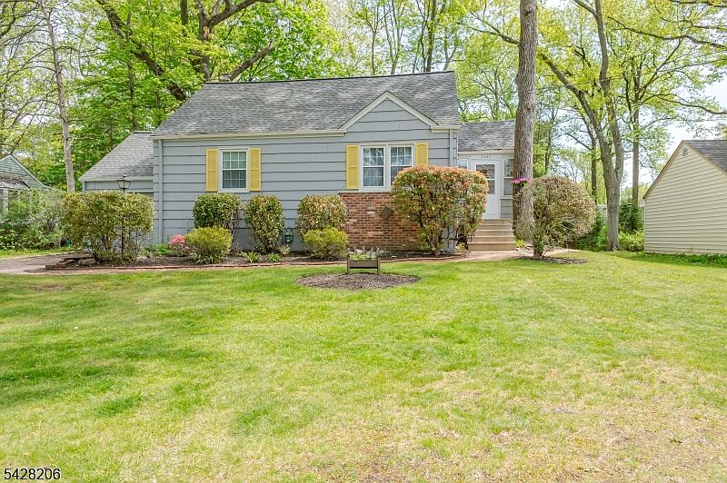 1st image of 2446 Hill Rd