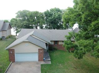 61016 E 265 Rd, Grove, OK 74344