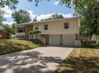 7114 Winter Forest Dr, Portage, MI 49024