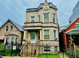 861 N Francisco Ave, Chicago, IL 60622