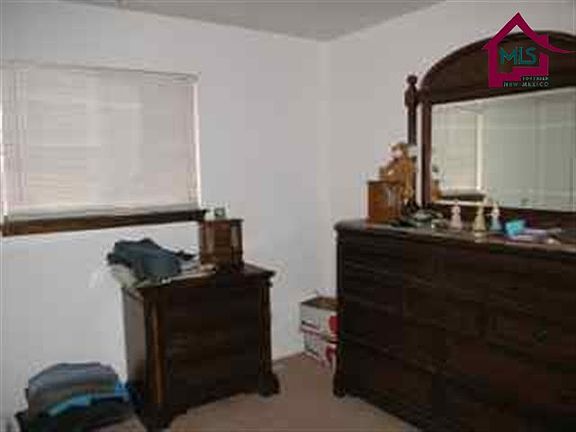 5th image of 2704 E Idaho Ave