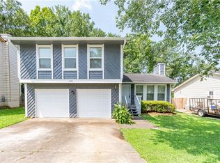 1426 Woodington Cir, Lawrenceville, GA 30044