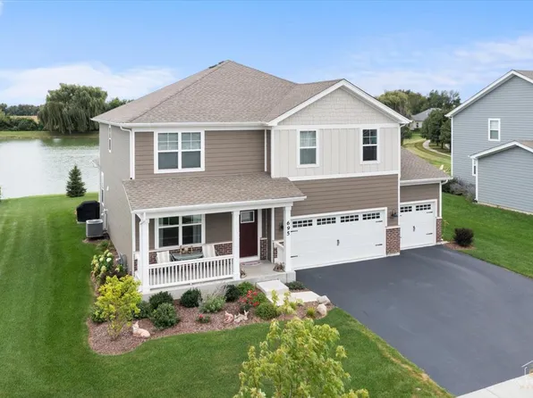 695 Kentshire Cir, Elgin, IL 60124