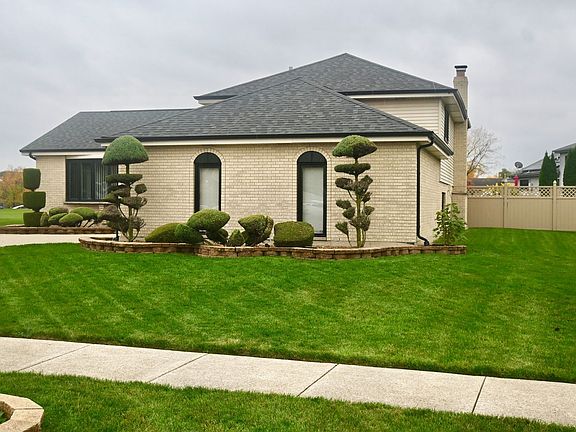 3rd image of 4409 Imperial Dr