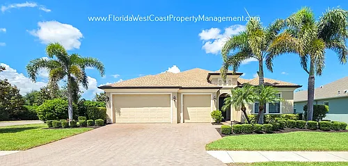 724 Rosemary Cir Photo 1
