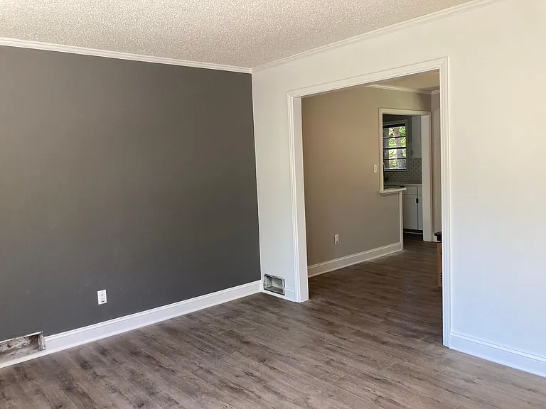 7620 High Dr — Photo 8