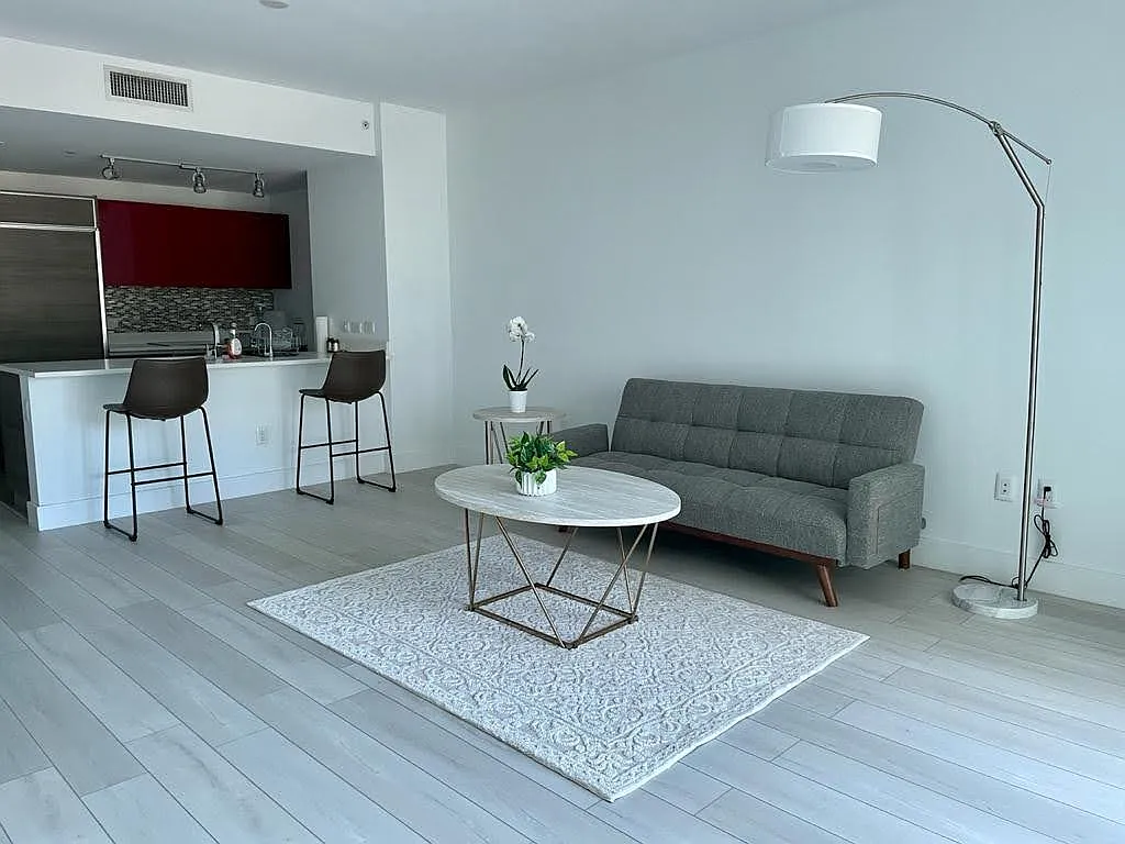 1100 S Miami Ave — Photo 3