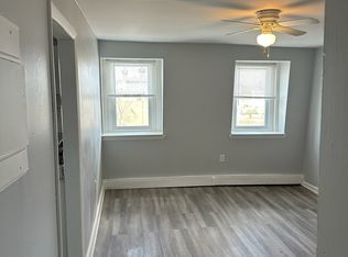 254 Grafton St #2R, Worcester, MA 01604