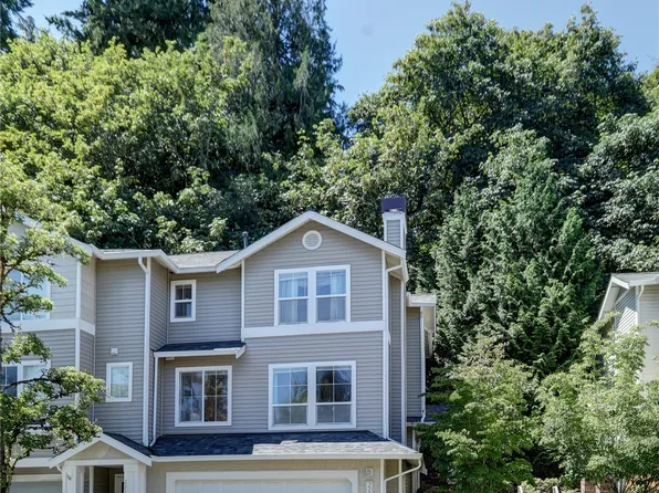 22201 39th Place S, Kent, WA 98032