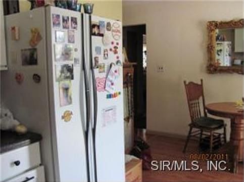 5th image of 8 S Vine St