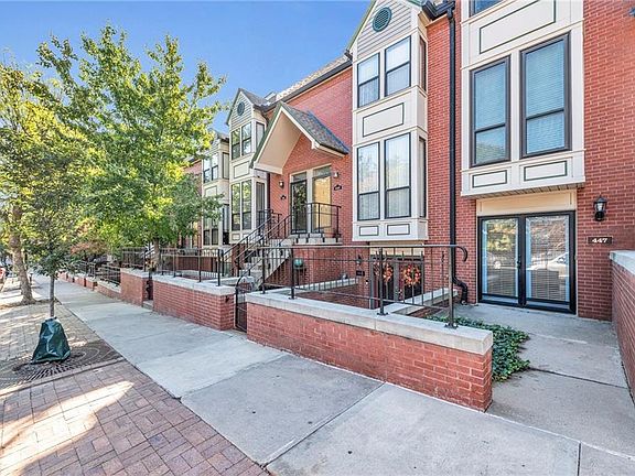 2nd image of 447 W 10th St Unit 1