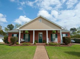216 Peachtree St, Brandon, MS 39042