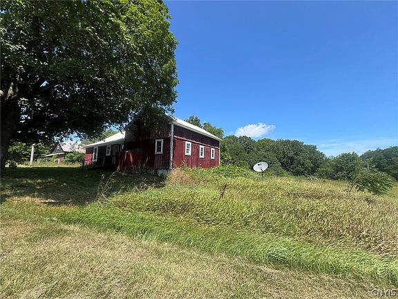 4th image of 19461 Woodard Rd