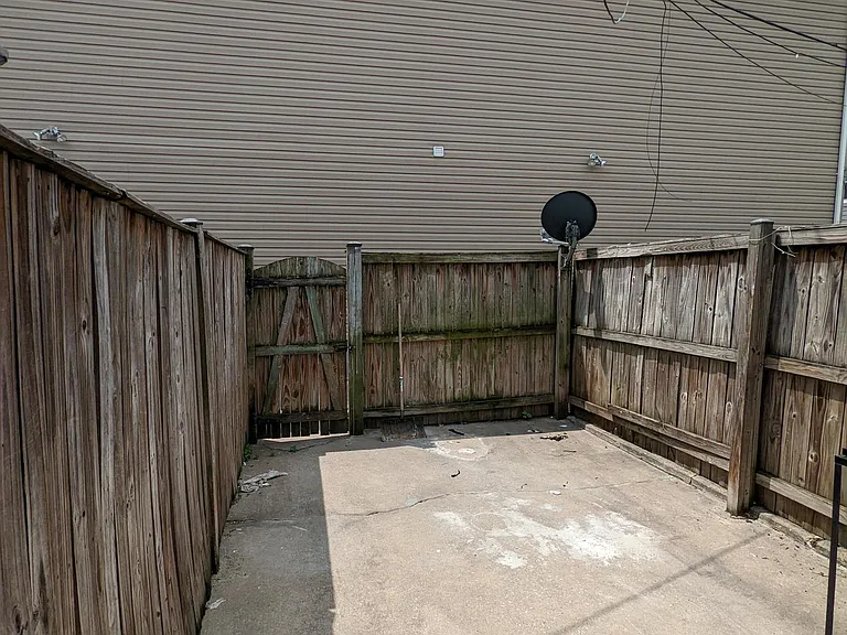 3607 Mount Pleasant Ave — Photo 11