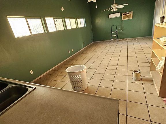 4th image of 7015 Woodward Ave