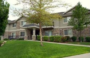 1st image of 1210 E Privet Dr #101