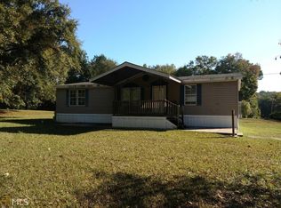 152 Shawnee Ln, Locust Grove, GA 30248