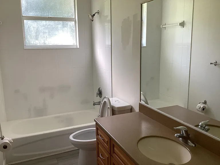 17119 Alexander Run — Photo 10