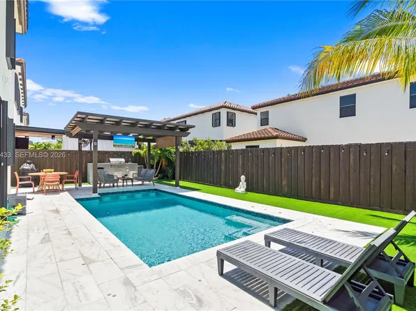 25232 SW 117th Pl, Homestead, FL 33032