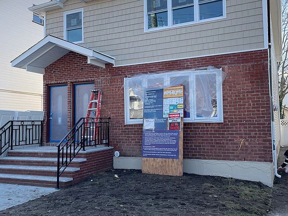 3rd image of 11022 178th St