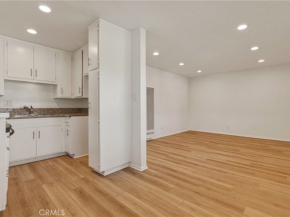 5th image of 22862 15th St