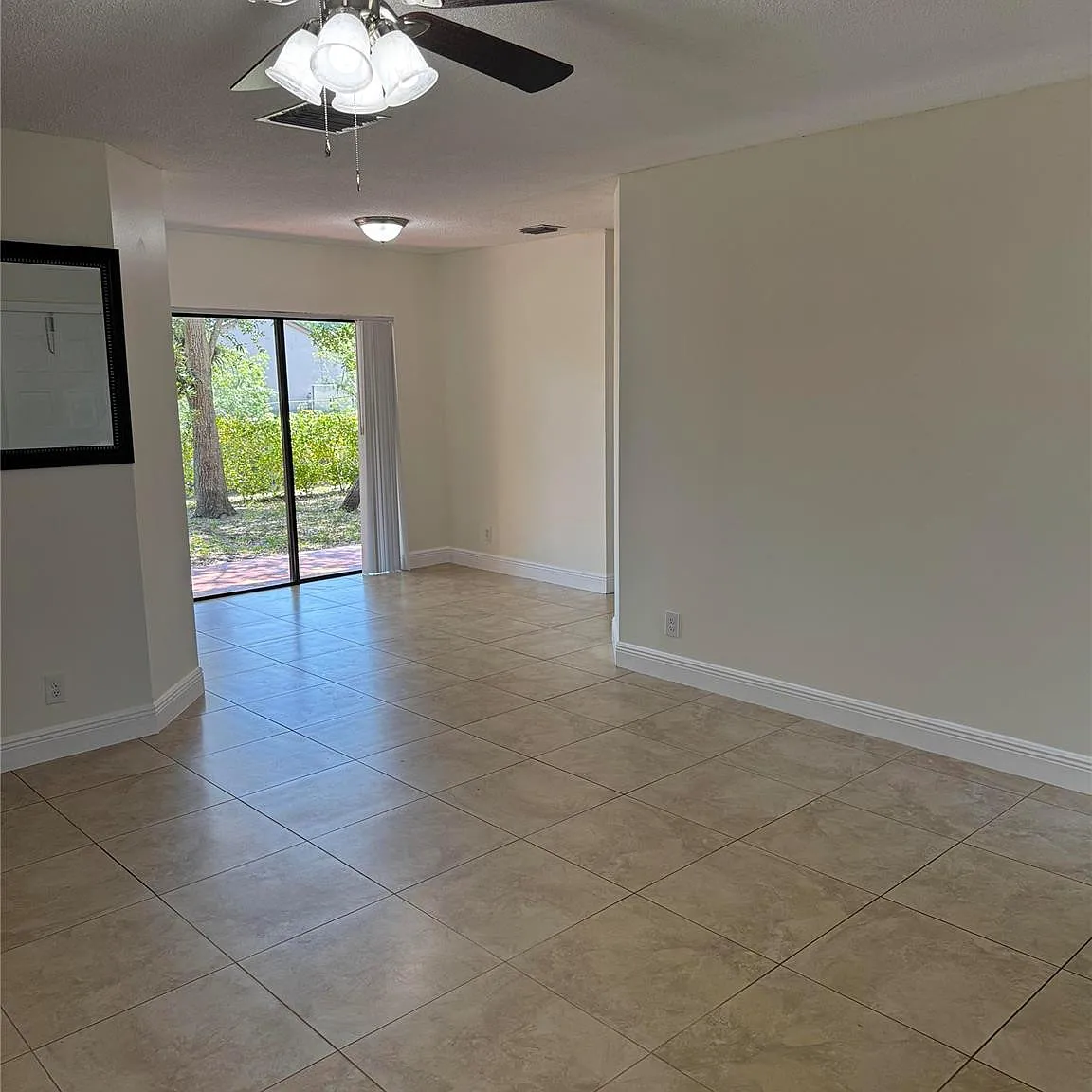 1 bed, 1.0 bath, 750 sqft, $1,700 — Photo 3