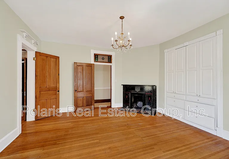 1507 Broadway St — Photo 25