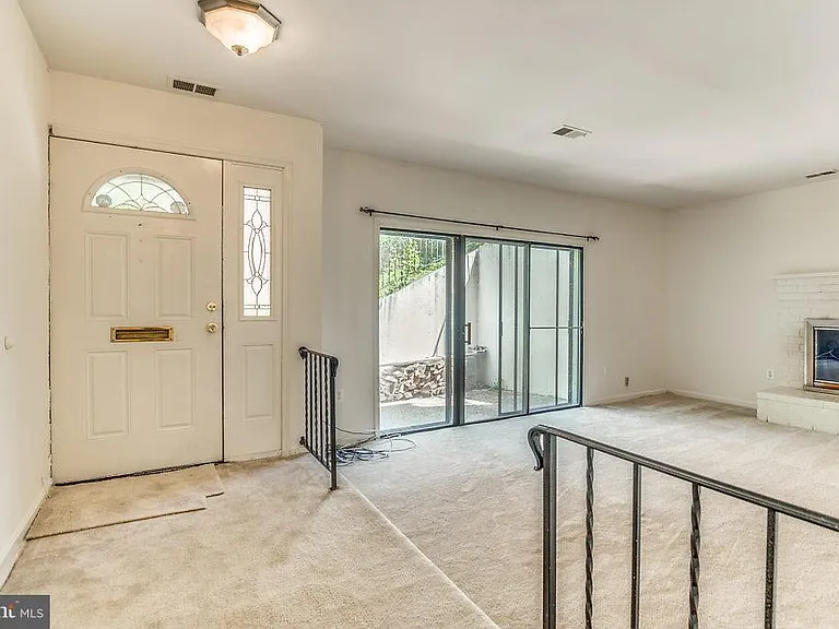 3863 Persimmon Cir — Photo 7