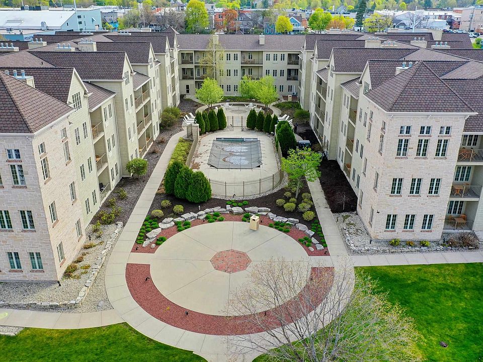 107 N 1st Ave Sturgeon Bay, WI, 54235 Apartments for Rent Zillow