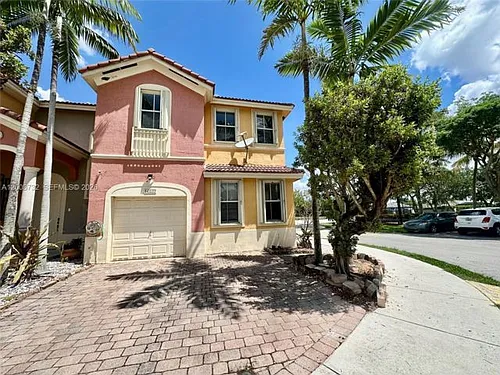 16537 SW 78th Ter Photo 1