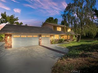 13068 Oak Crest Dr, Yucaipa, CA 92399