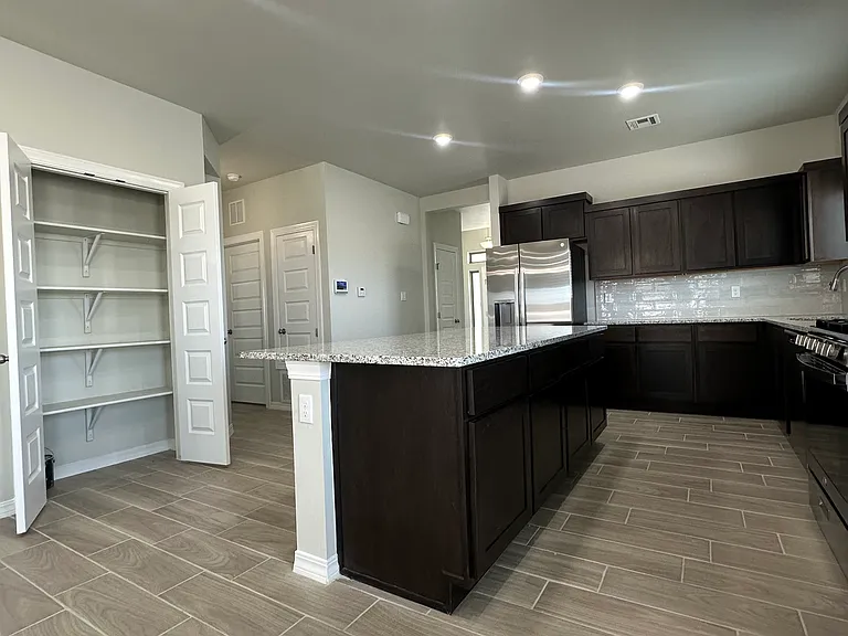 417 Samuel Blount Ct — Photo 21