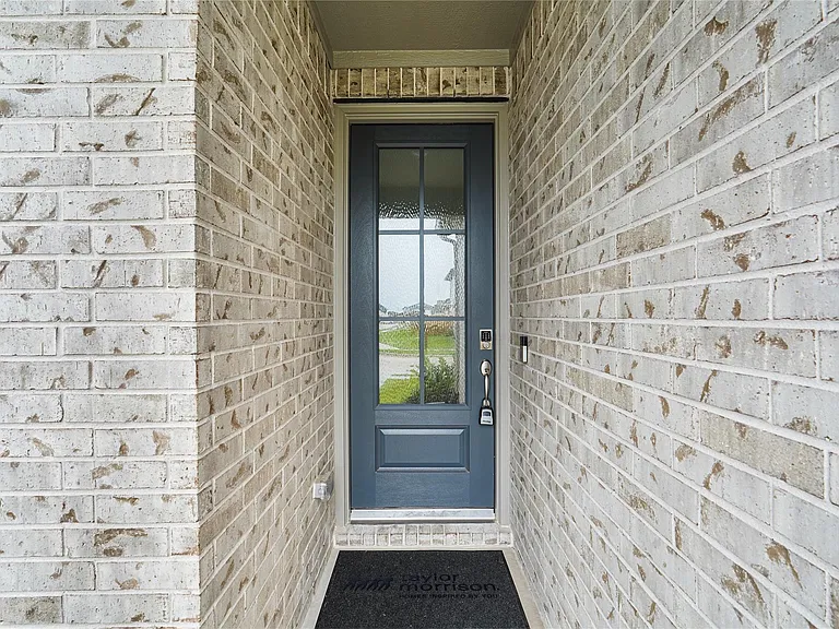 9715 Westminster Manor Dr — Photo 3