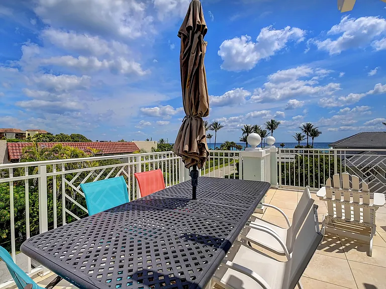 1120 Ocean Ter — Photo 41