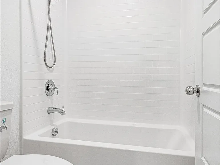 9644 Axel Falls Ave — Photo 38