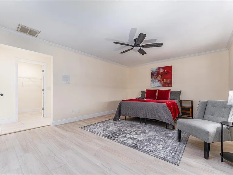 6151 Silver Oaks Dr — Photo 39