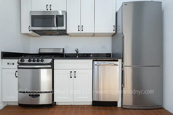 Rented by Copperwood Real Estate | media 2