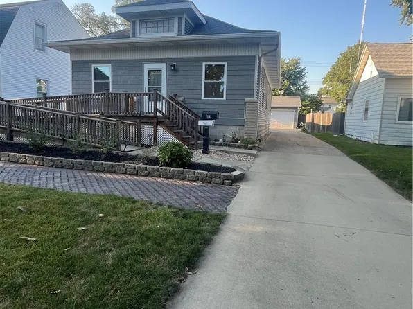 804 Lafayette Ave, Mattoon, IL 61938